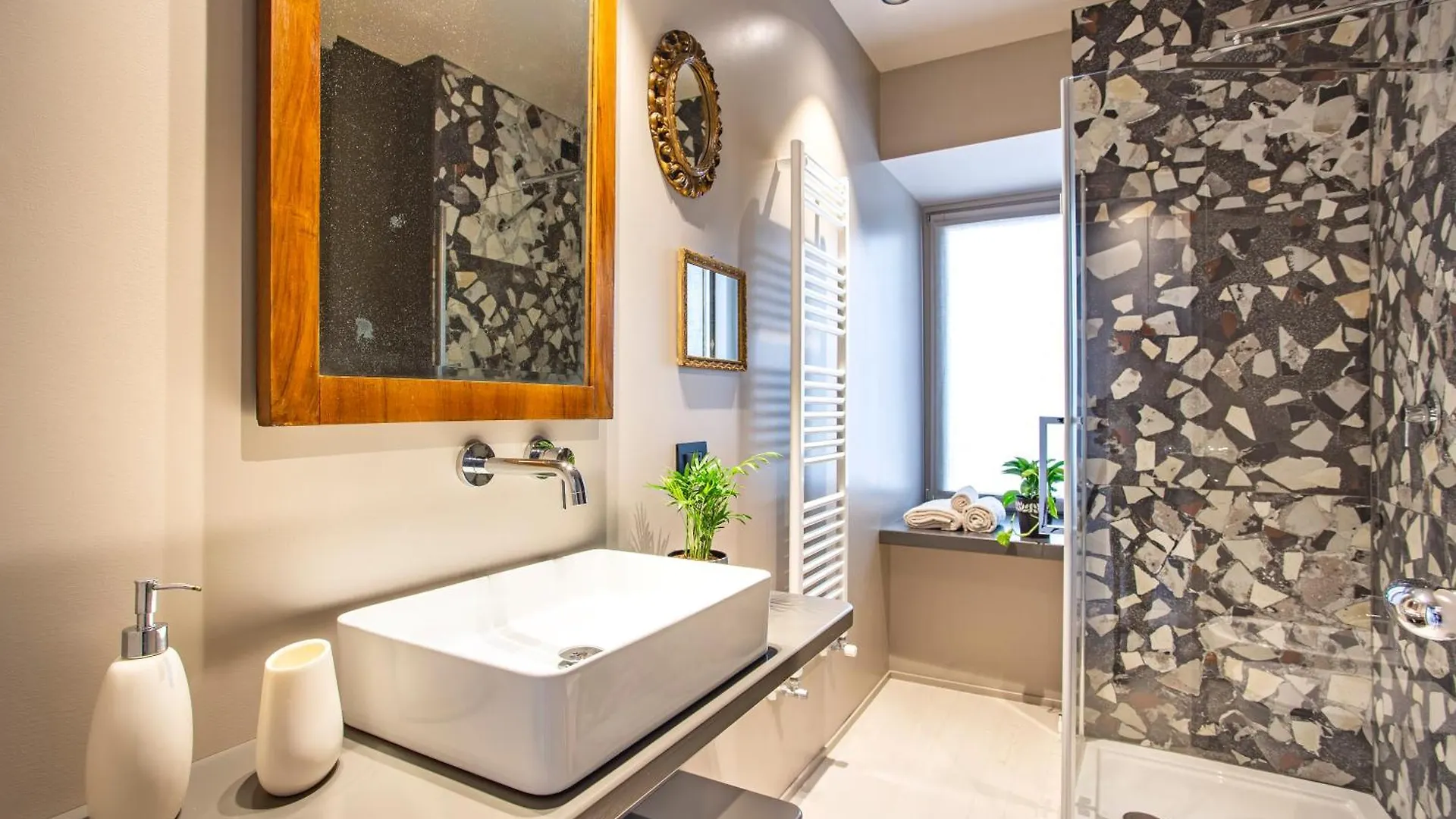 Grey Loft Treviso Apartment